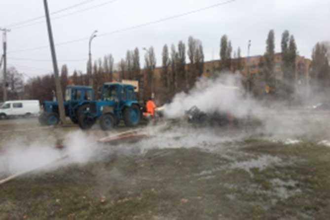 аварийные ремонтные работы на теплосети в Автозаводском районе