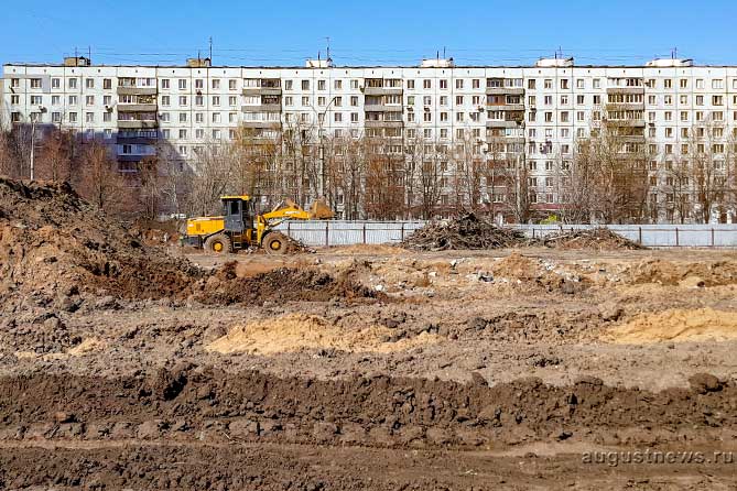 стройка на революционной
