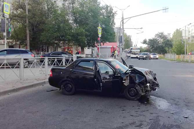дтп 10-05-2020 транспорт ДТП 10 мая 2020 года Lada Priora