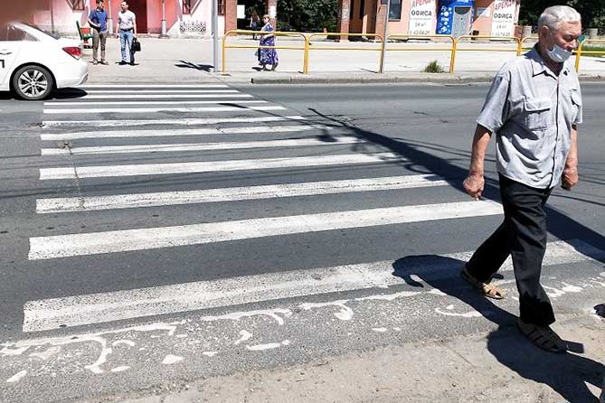 пешеходный переход на улице Мира
