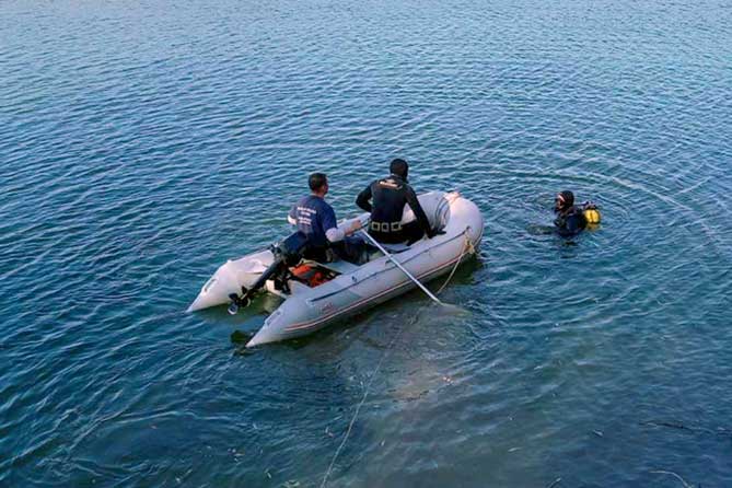 спасатели на воде