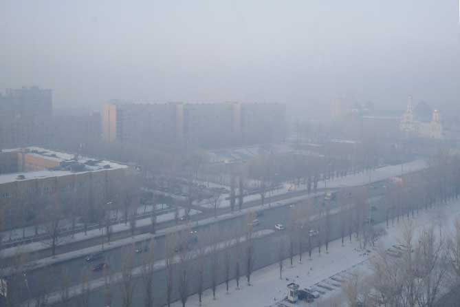 туман в городе в декабре