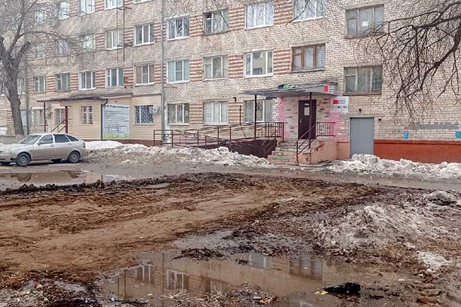 возле дома 27 по улице Ленинградской демонтирован пивной ларек