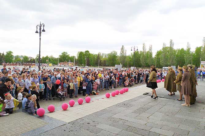 концерт на Центральной площади 9 мая