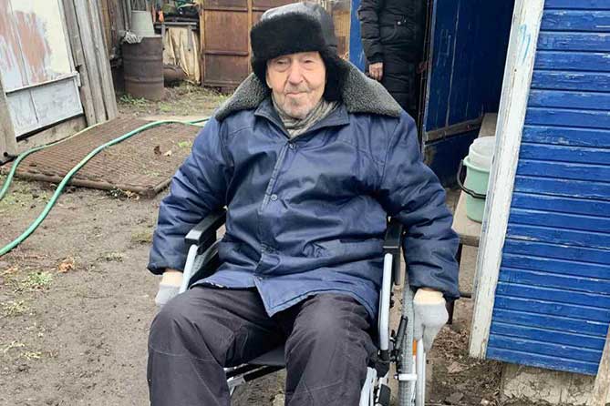 ветеран ВОВ на инвалидной каляске
