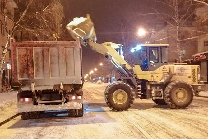 вывоз снега в Центральном районе