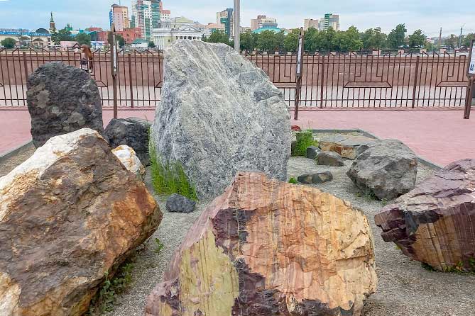 сад камней в Челябинске