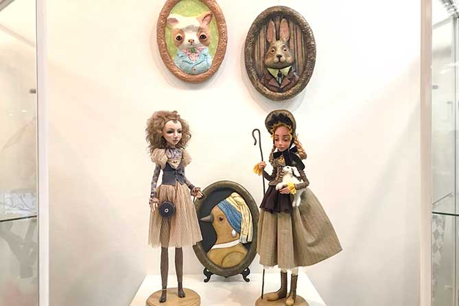 кукла Алиса на выставке