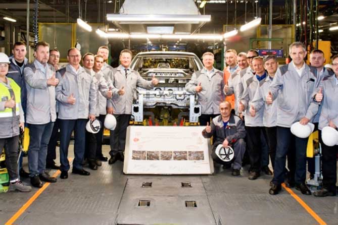 сварен первый кузов Lada Vesta