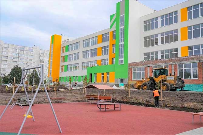 строительство школы в 20 квартале 4 октября 2022