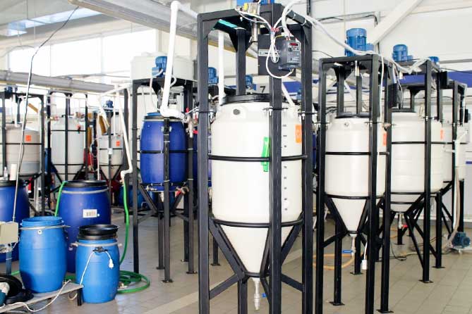 оборудование компании М9 Фарм 