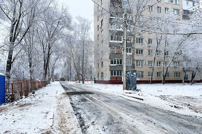 дорога возле дома в 26 квартале