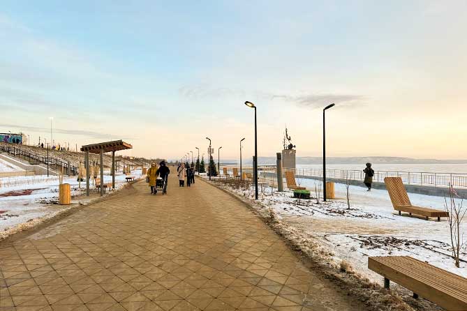 дорожка на набережной