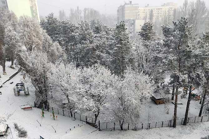 снег в Комсомольском районе 01-12-2022