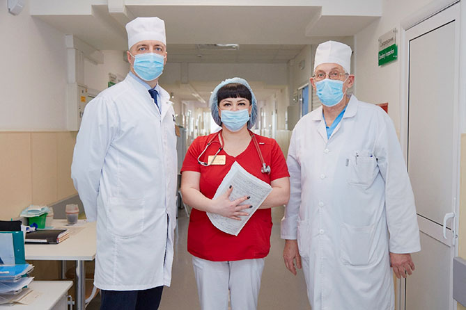 Врачи Самарской городской клинической больницы №1 имени Пирогова