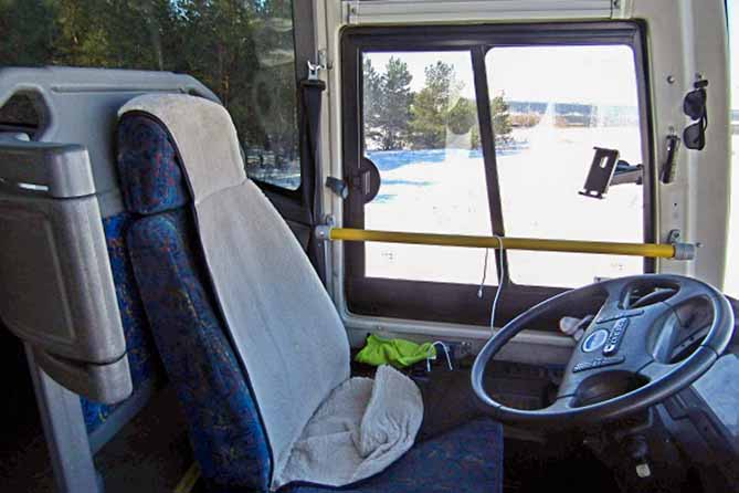 водительское место