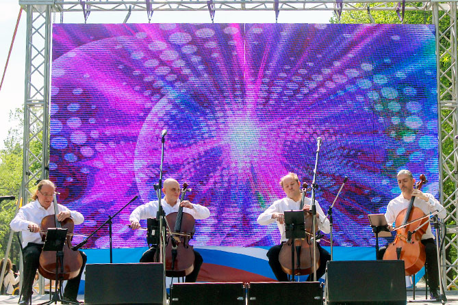 музыканты виолончельного квартета Растрелли