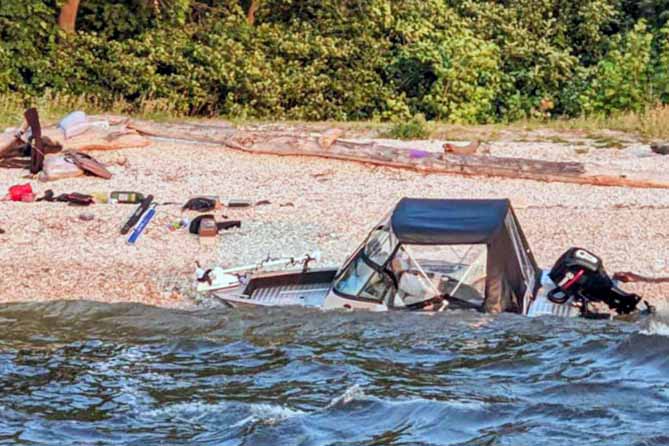 затонул катер у молодецкого кургана