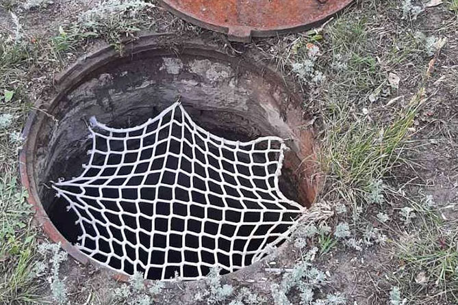защитное устройство на колодце
