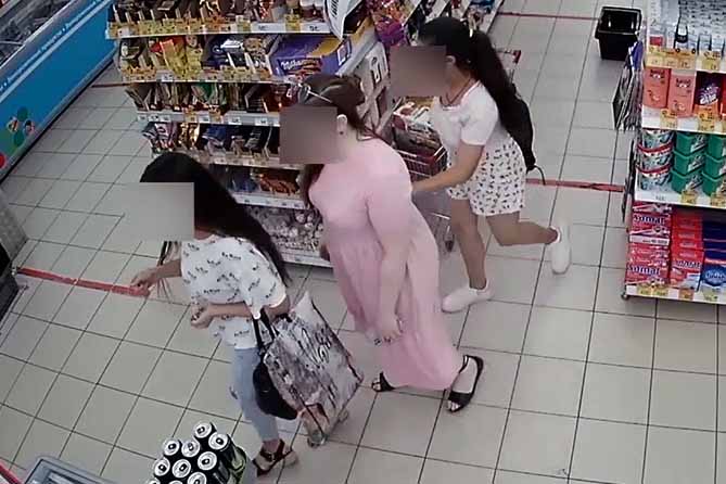 девушки не платят за покупки