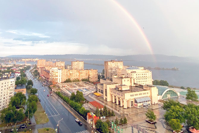 вид на улицу Коммунистическую