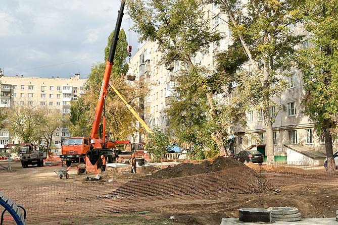 перекладка теплосетей в 75 квартале