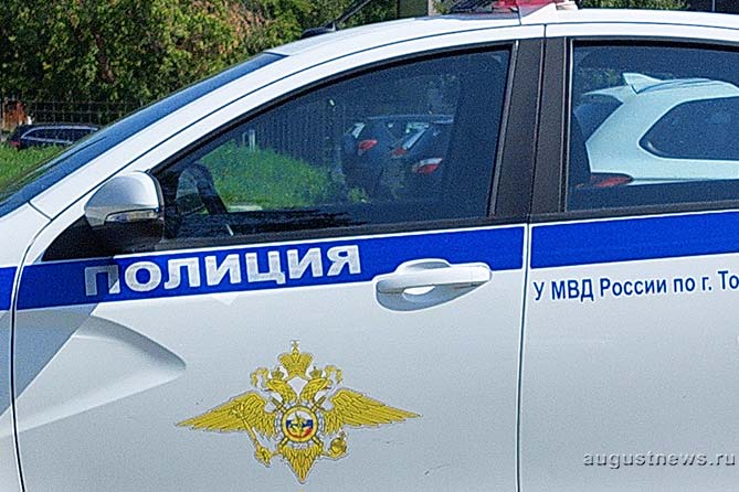 полицейская машина