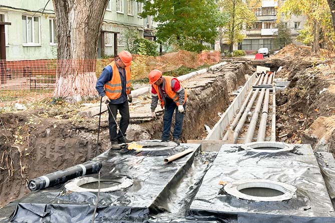 ремонт теплосети в 75 квартале