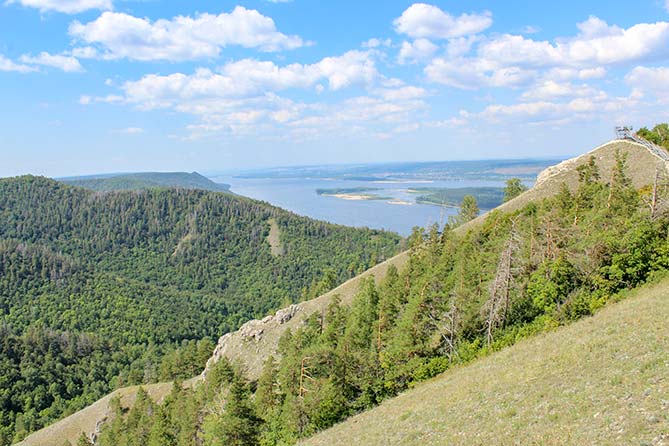 гора Стрельная летом