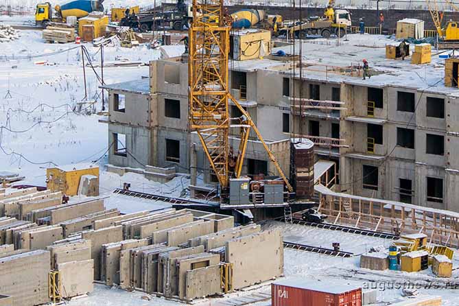 в тольятти жители квартала согласны на уплотнительную застройку??? строительство нового дома строительная площадка