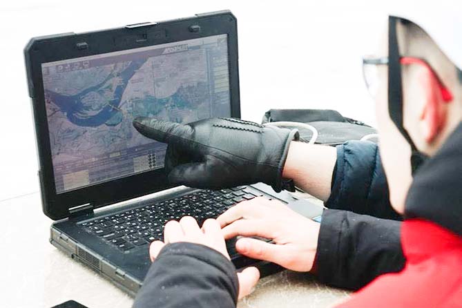 беспилотник дрон больница лекарство компьютер отслеживание отслеживание движения беспилотника