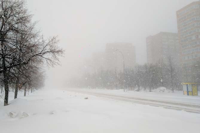 метель в городе