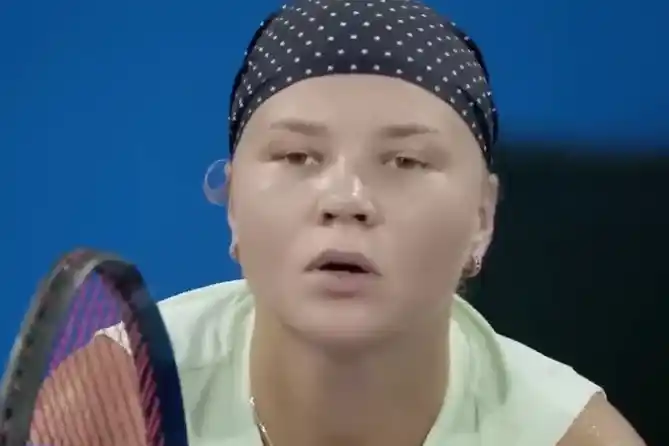 теннисистка из Тольятти Диана Шнайдер