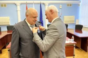 награждение общественного деятеля