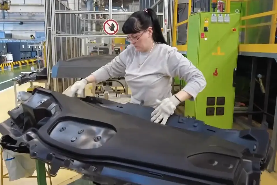 производство мягкой панели для лада веста