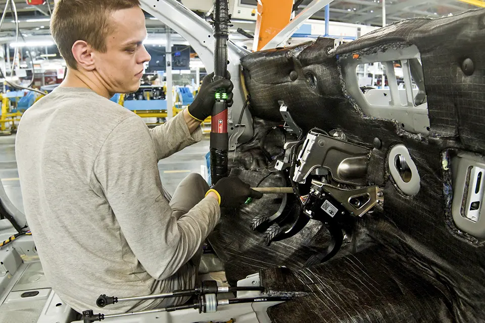 сборка панели управления лада веста