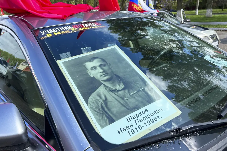 автопробег машина 9 мая день победы участник вов фото фото участника ВОВ на машине