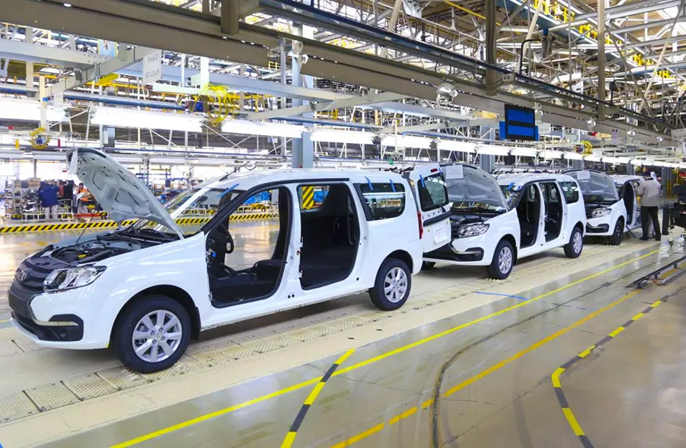 производство автомобилей ларгус на автовазе