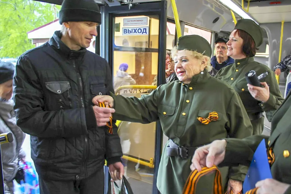 поздравление горожан с Днем Победы