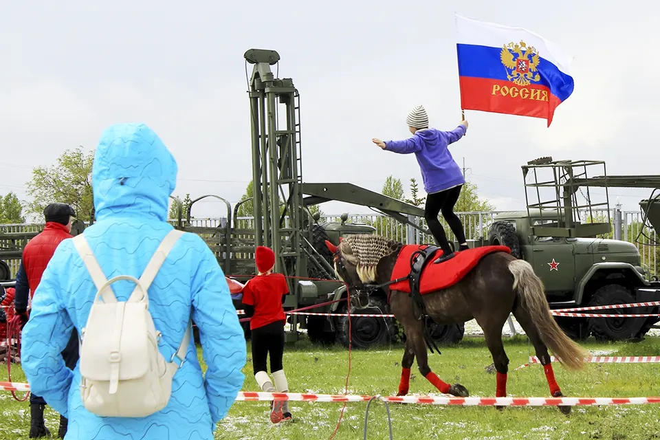 выступление наездников 