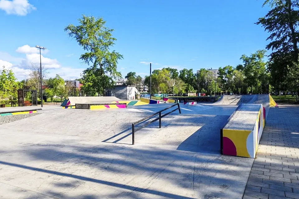 скейт-площадка в парке Центрального района