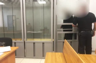 мужчина в суде