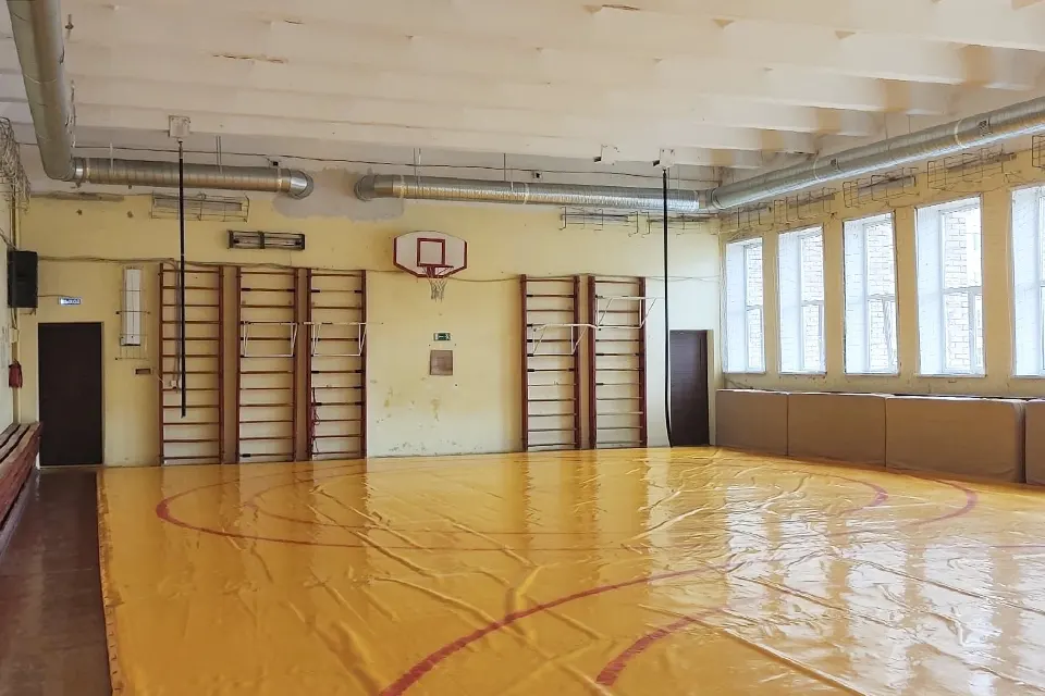 спортзал в спортивной школе