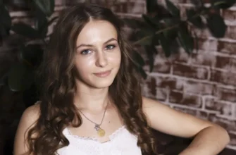 заместитель директора по административно-хозяйственной работе