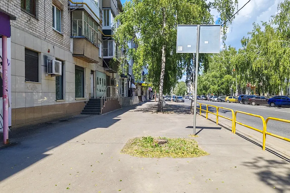 улица Карла Маркса летом