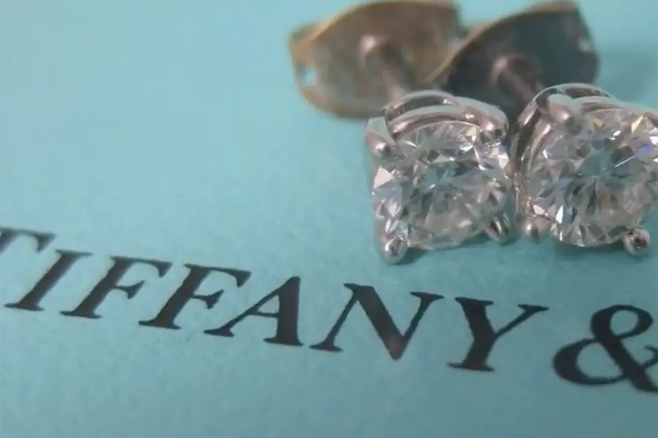 бриллиантовые сережки из платины tiffany