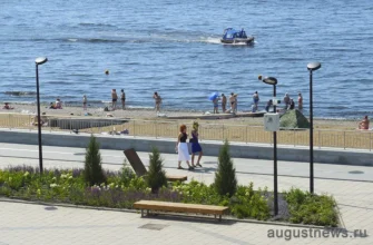 пляж на набережной Автозаводского района