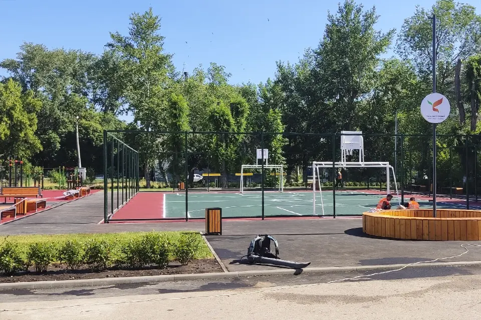 спортплощадка в школе 4