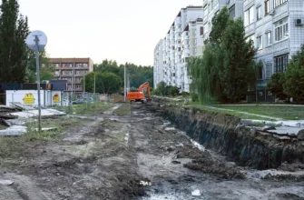 ремонт теплосетей на улице Ларина