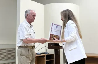 награждение ветерана строителя